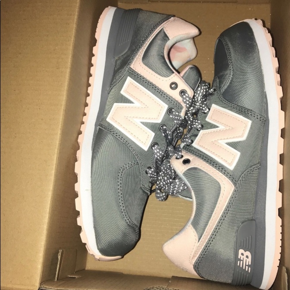 women’s new balance 574 core